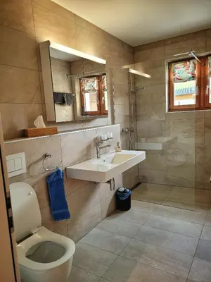 Ein Badezimmer in der Unterkunft Brunnematta