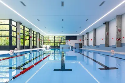 Der Swimmingpool an oder in der Nähe von Sport Resort Fiesch, Garni Goneri