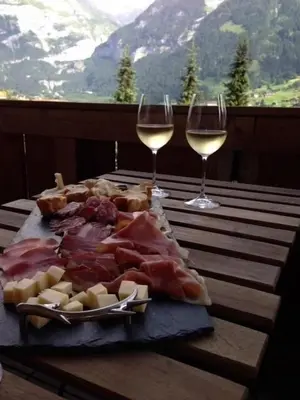 Essen im Chalet oder in der Nähe