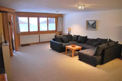 Ein Sitzbereich in der Unterkunft Ferienwohnung Bürchen