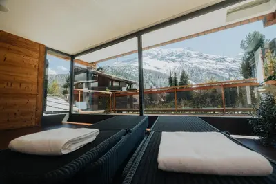 Ein allgemeiner Bergblick oder ein Berglick von des Hotels aus