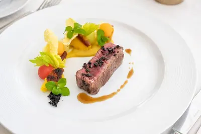 Essen im Hotel oder in der Nähe