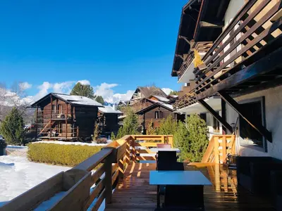 Das Gebäude in dem sich das Chalet befindet