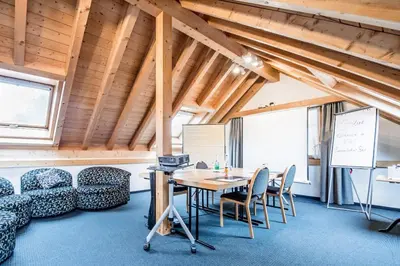 Ein Sitzbereich in der Unterkunft Hotel Kemmeriboden-Bad AG