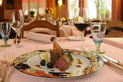 Essen im Hotel oder in der Nähe