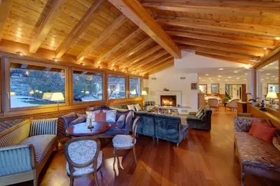 Ein Sitzbereich in der Unterkunft Hotel Metropol & Spa Zermatt