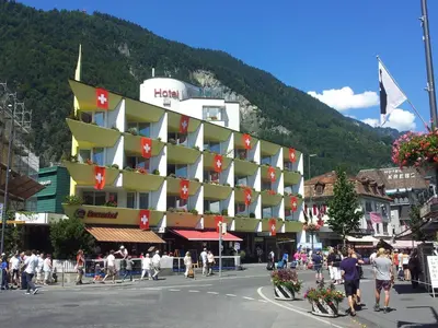 Ein allgemeiner Bergblick oder ein Berglick von des Hotels aus