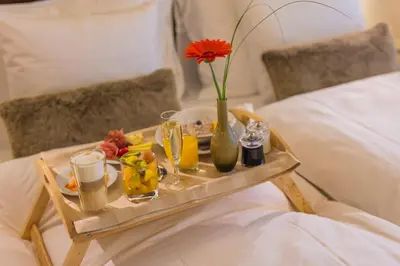 Ein Bett oder Betten in einem Zimmer der Unterkunft Hotel Bellerive