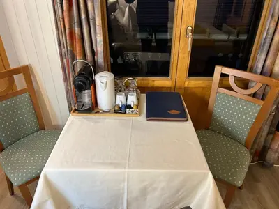 Getränke in der Unterkunft Post Hotel Vista