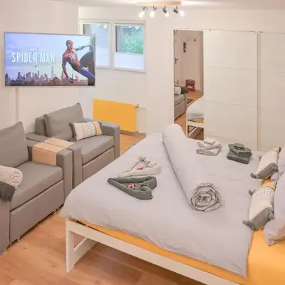 Ambassador Yellow Home