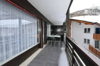 Ein allgemeiner Bergblick oder ein Berglick von der Ferienwohnung aus