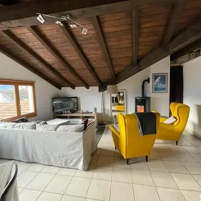 Cosy and quiet private place in Central Valais