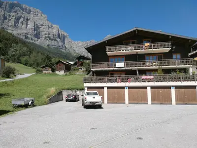 Ein allgemeiner Bergblick oder ein Berglick von der Ferienwohnung aus