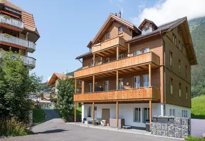 Das Gebäude in dem sich die Ferienwohnung befindet