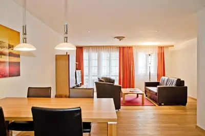 Ein Sitzbereich in der Unterkunft Apartment Stotzhalten 2.5 - GriwaRent AG