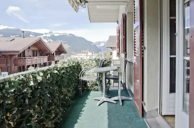 Ein allgemeiner Bergblick oder ein Berglick von der Ferienwohnung aus