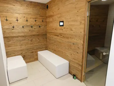 Ein Badezimmer in der Unterkunft Residence Edelweiss C313