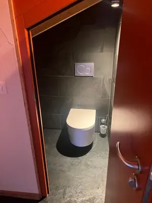 Ein Badezimmer in der Unterkunft La Chujale