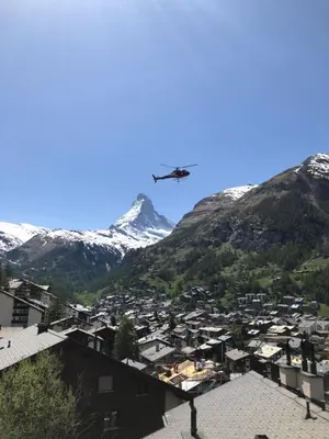 Ein allgemeiner Bergblick oder ein Berglick von der Ferienwohnung aus