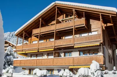 Das Gebäude in dem sich die Ferienwohnung befindet