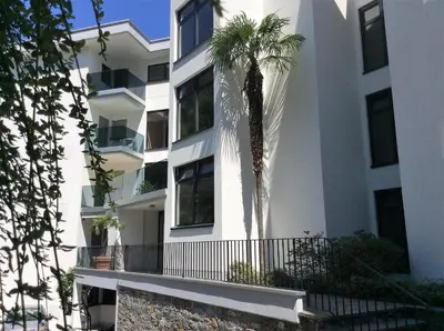 Das Gebäude in dem sich die Ferienwohnung befindet