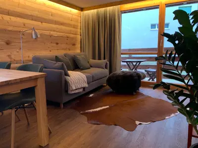 Ein Sitzbereich in der Unterkunft Chalet Tannegg