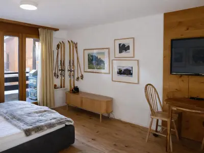 Ein Bett oder Betten in einem Zimmer der Unterkunft Bright studio with balcony & view to the Matterhorn