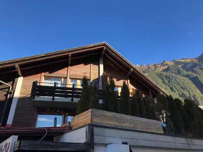 Ein allgemeiner Bergblick oder ein Berglick von der Ferienwohnung aus
