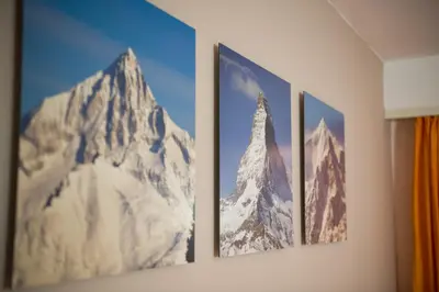 Ein allgemeiner Bergblick oder ein Berglick von der Ferienwohnung aus