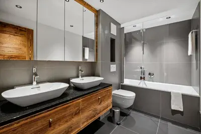 Ein Badezimmer in der Unterkunft Chalet Larchwood by Mrs Miggins