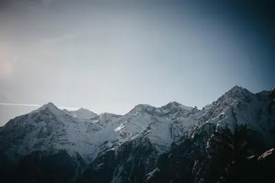 Ein allgemeiner Bergblick oder ein Berglick von des Hostels aus