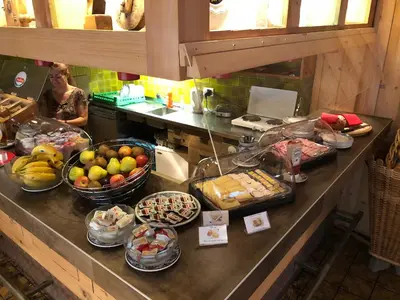Essen im Hotel oder in der Nähe