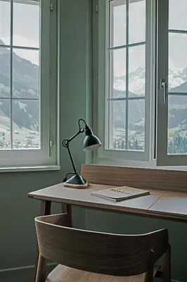 Ein allgemeiner Bergblick oder ein Berglick von des Hotels aus