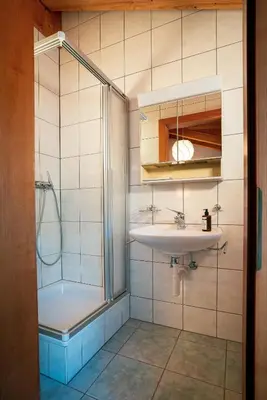 Ein Badezimmer in der Unterkunft Kulinarik & Geniesser Hôtel STRAUSS