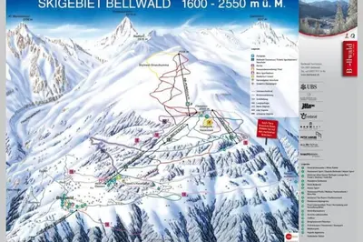 Grundriss der Unterkunft Chalet BANULARA Platz für 14 Personen auf drei Etagen
