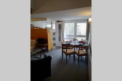 Ein Sitzbereich in der Unterkunft Fortuna 317
