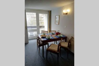 Ein Sitzbereich in der Unterkunft Fortuna 317
