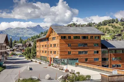 Ein allgemeiner Bergblick oder ein Berglick von der Ferienwohnung aus
