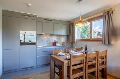 Küche/Küchenzeile in der Unterkunft SWISSPEAK Resorts by Pierre & Vacances Premium Vercorin
