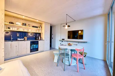 Küche/Küchenzeile in der Unterkunft Apart Hotel Adelboden am Dorfplatz