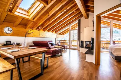 TV/Unterhaltungsangebot in der Unterkunft Chateau Penthouse