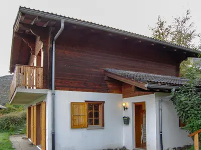 Das Gebäude in dem sich das Chalet befindet
