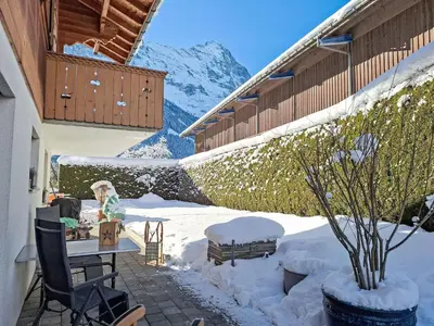 Ein allgemeiner Bergblick oder ein Berglick von der Ferienwohnung aus