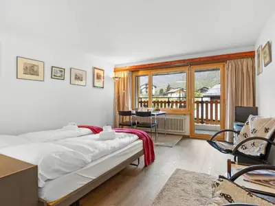 Ein Bett oder Betten in einem Zimmer der Unterkunft Studio Silence-4 by Interhome