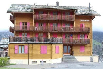 Das Gebäude in dem sich die Ferienwohnung befindet