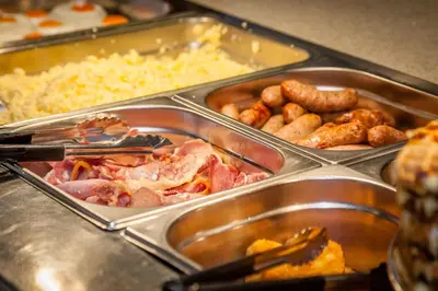 Essen im Hotel oder in der Nähe