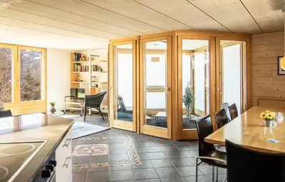 Ein Sitzbereich in der Unterkunft Chalet Steingärtli 1