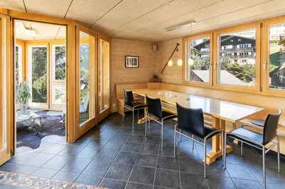 Ein Sitzbereich in der Unterkunft Chalet Steingärtli 1