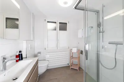 Ein Badezimmer in der Unterkunft Mountain Apartments Zermatt Nr 1
