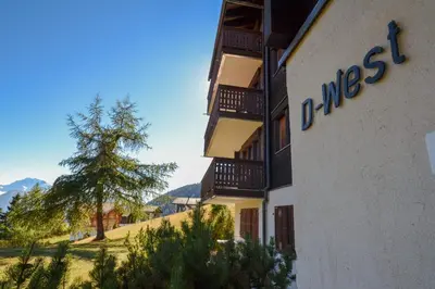 Ein allgemeiner Bergblick oder ein Berglick von der Ferienwohnung aus